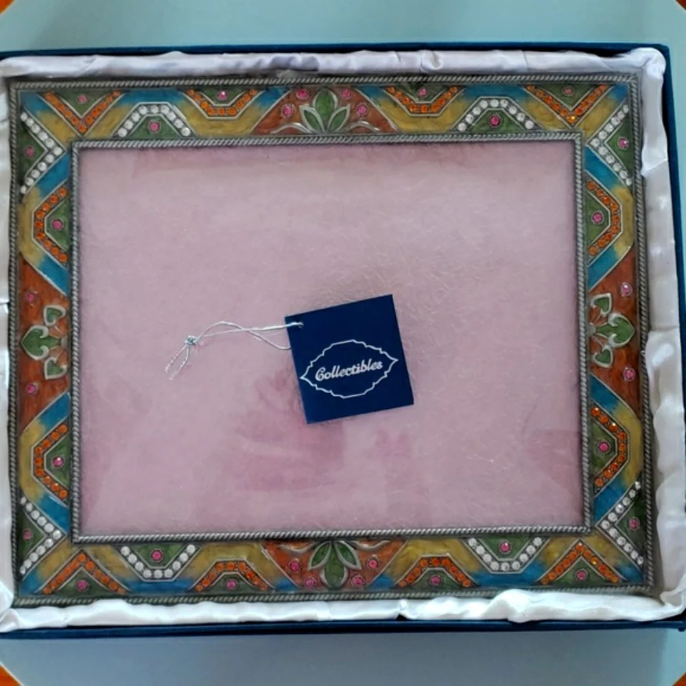 Dazzlers Keepsake Collection Rhinestone 9